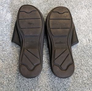 Black leather sandals, size 11